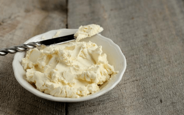 Produção de cream cheese com soro ácido Produção de cream cheese com soro ácido