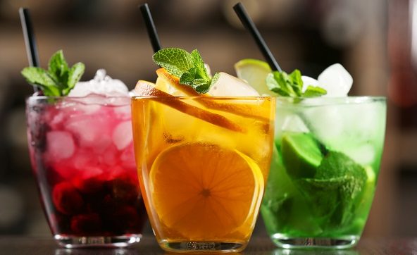 Bebidas Sem Álcool: Tendências para o Verão 2024 Bebidas Sem Álcool: Tendências para o Verão 2024